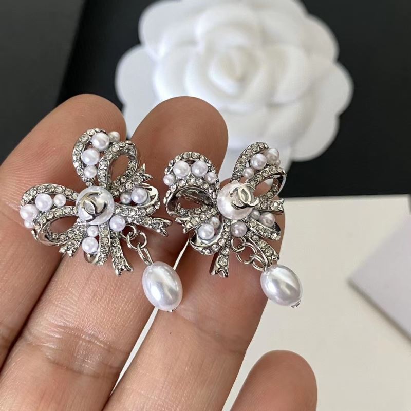Ch**el earrings